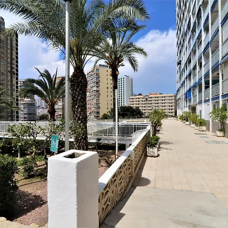 Halcon Deluxe 5-a Benidorm